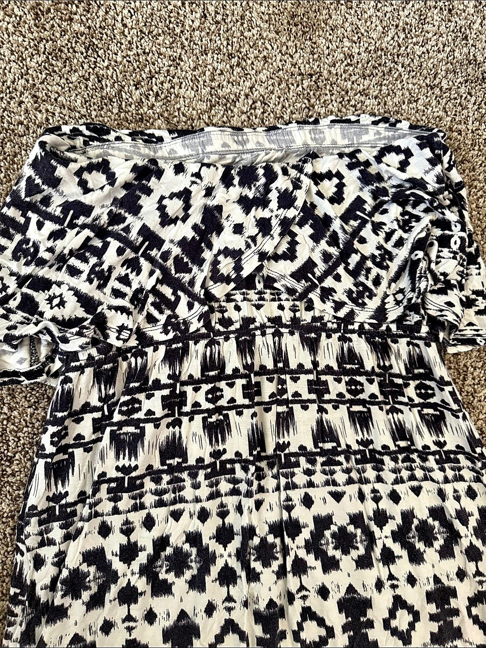 Charming Charlie Geometric Strapless Maxi Dress
Size Small - Picture 6 of 10